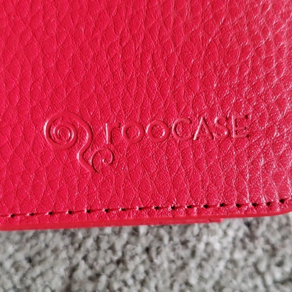 NWOT Roocase red leather iPad 2 case - Picture 2 of 7
